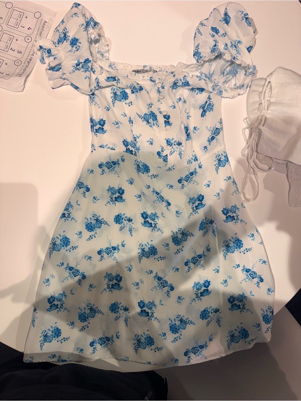 Zara White Floral Mini Dress with Blue Print